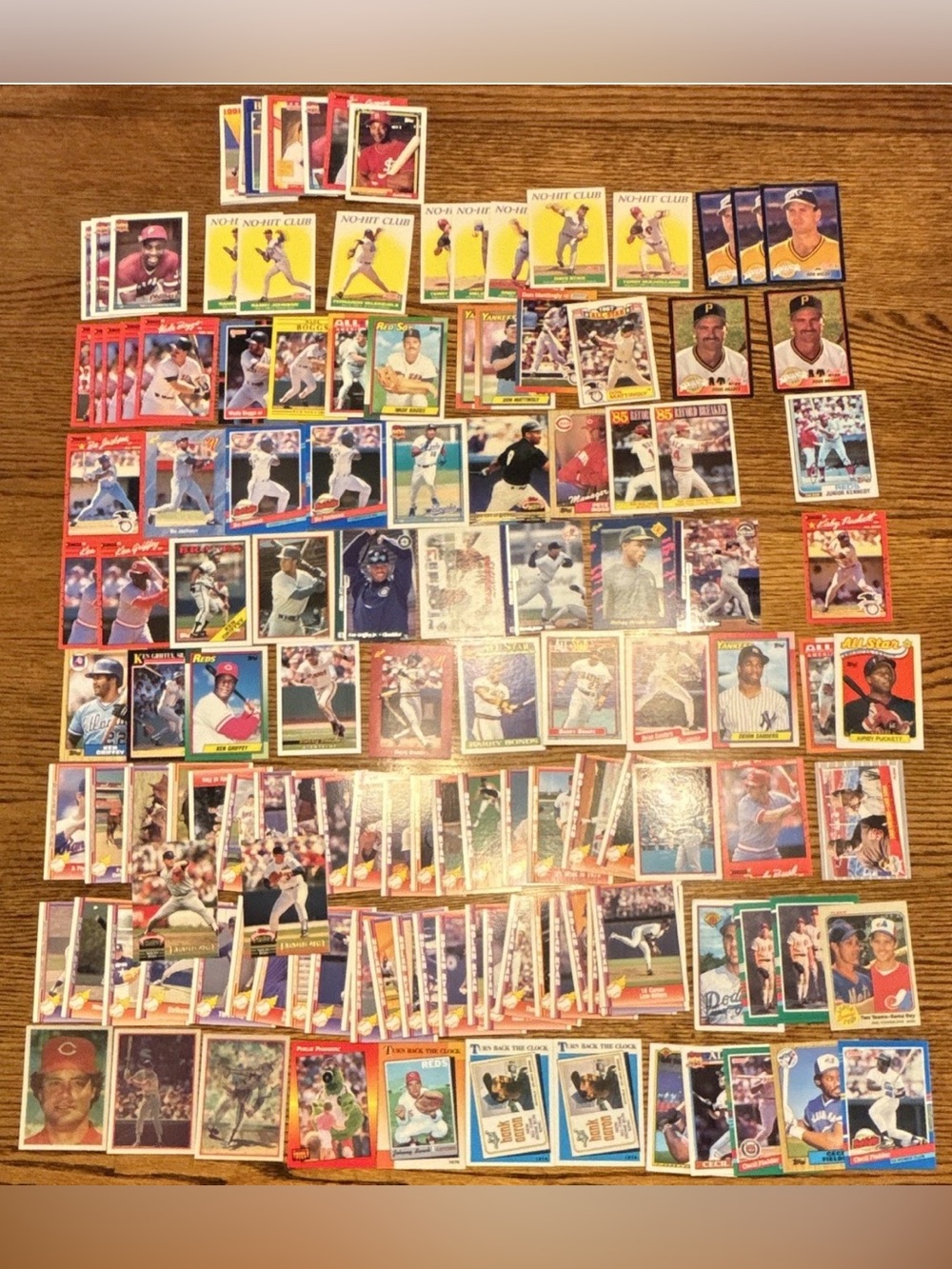 HUGE Lot of Hall of Famers and Legends from Bo, Bonds, Griffey, Nolan, Randy,etc